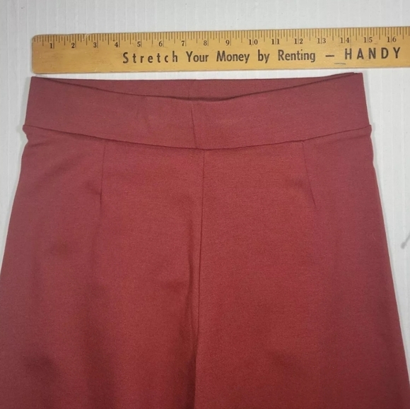 Zenana Outfitters L Soft Wide Leg Maroon Crop Pants High Rise - Picture 6 of 8